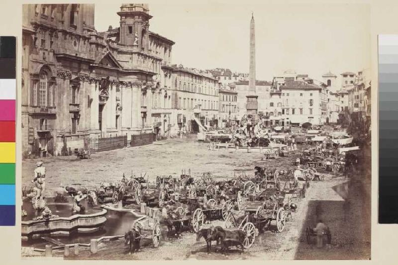 Markt auf der Piazza Navona in Rom a Giorgio Sommer