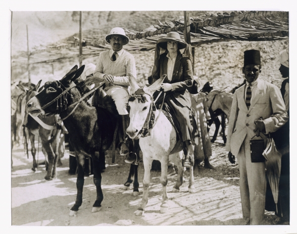 Lady Ribblesdale and Mr Stephen Vlasto arriving on donkeys at the Tomb of Tutankhamun, Valley of the a Harry Burton