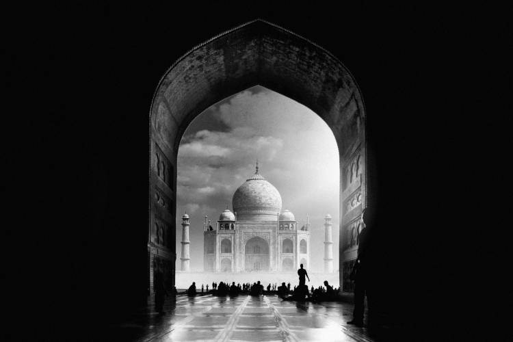Taj Mahal a Hussain Buhligaha