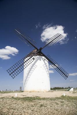 spanish mill with cloud a Iñigo Quintanilla