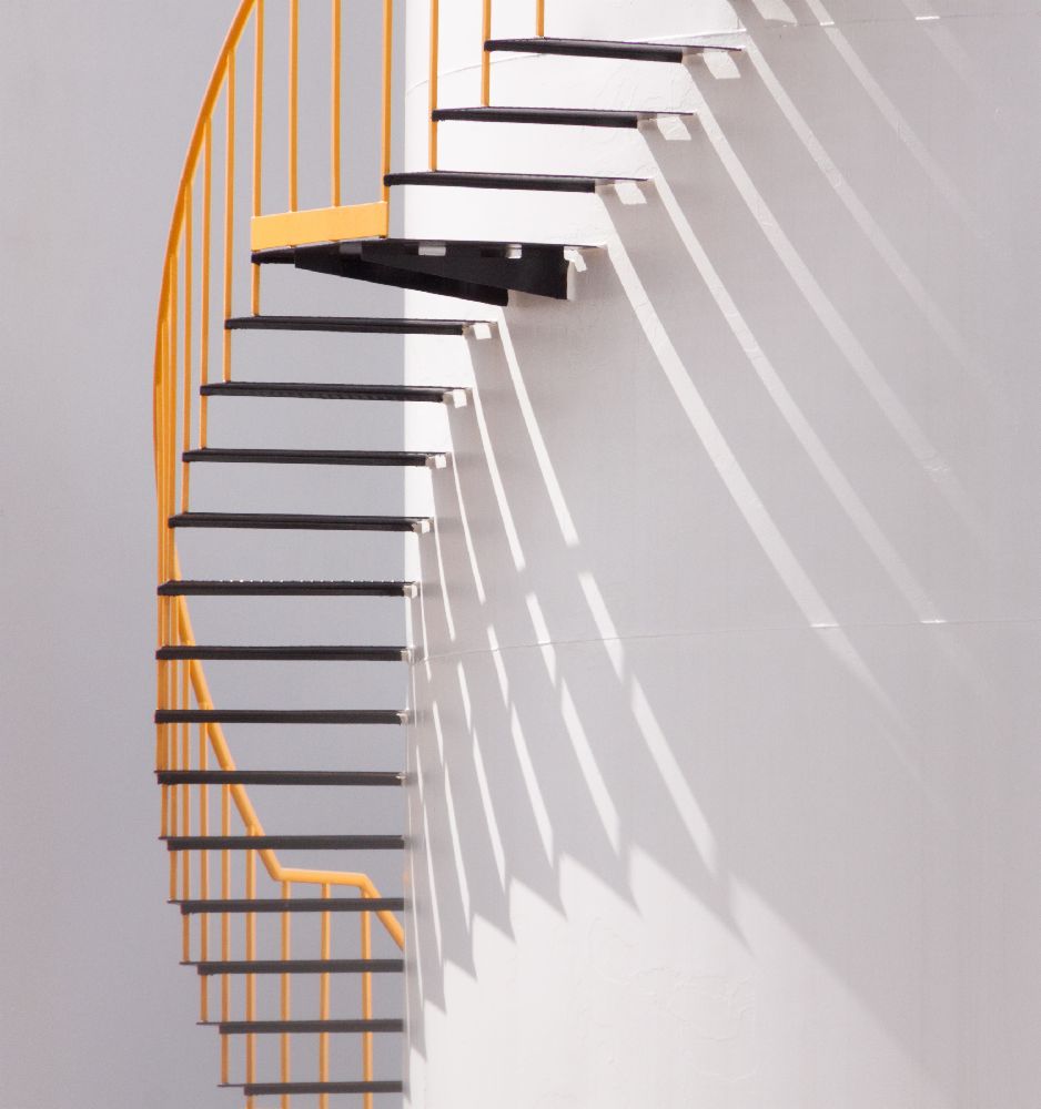 Yellow Staircase a Jacqueline Hammer