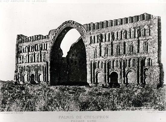 The Palace of Ctesiphon, from ''L''Art Antique de la Perse'' Marcel Dieulafoy, published 1884-85 a Jeanne Dieulafoy