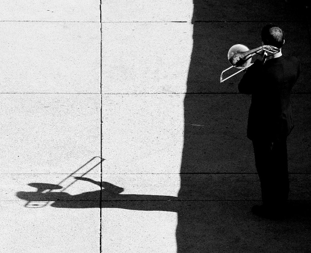 Trombone player a Jian Wang