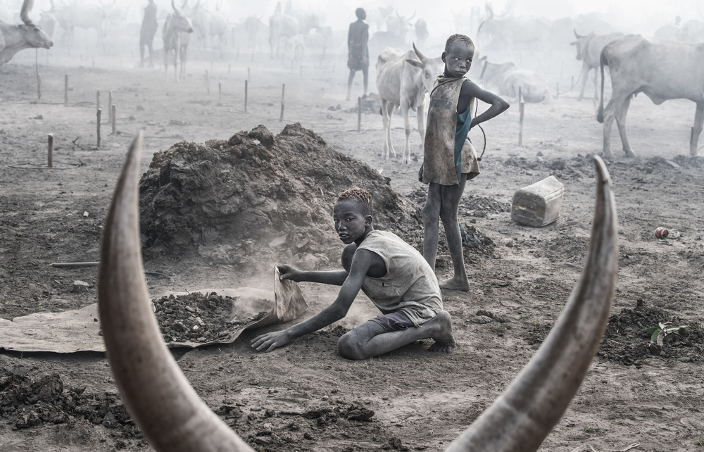 Framed in the antlers - South Sudan a Joxe Inazio Kuesta Garmendia