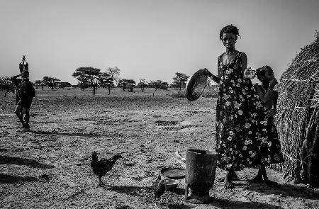 Woman and her daughter - Mali