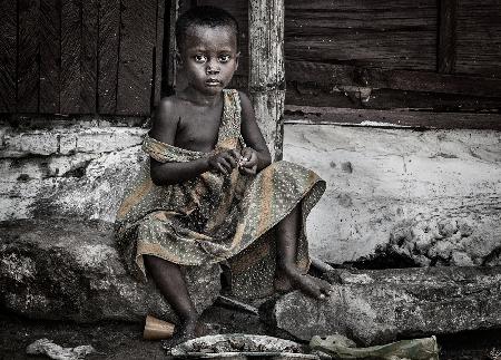 Girl in the streets of Accra - Ghana