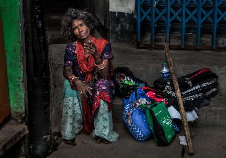 Homeless woman in the streets of Bangladesh