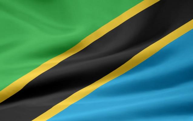 Tansanische Flagge a Juergen Priewe