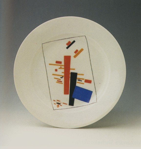 Plate with suprematist decoration a Kasimir Sewerinowitsch Malewitsch