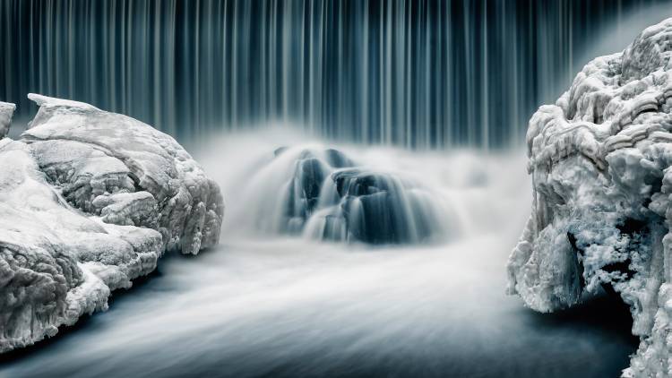 Icy Falls a Keijo Savolainen