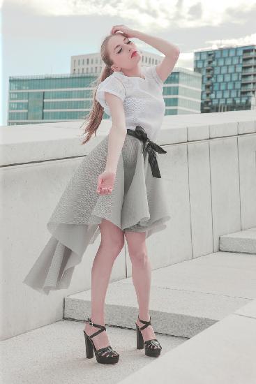 Rooftop Fashion Mood.