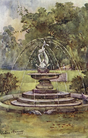 Dolphin Fountain, Hyde Park a Lady Victoria Marjorie Harriet Manners