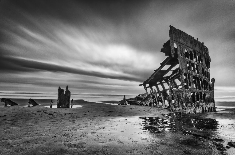 The Wreck of the Peter Iredale a Lydia Jacobs