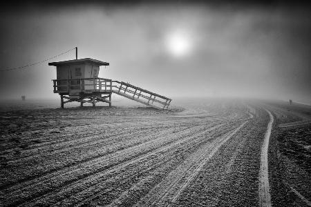 Fog on the beach - Santa Monica, California