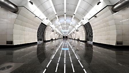 Moscow metro - Welcome to the machine