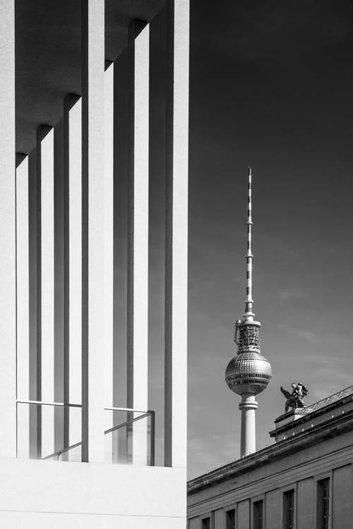 BERLINO Torre TV e isola dei musei | Monochrom a Melanie Viola