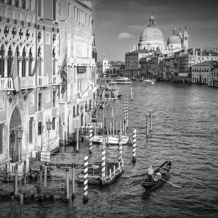 Venezia Canal Grande e Santa Maria della Salute | Monocromo 