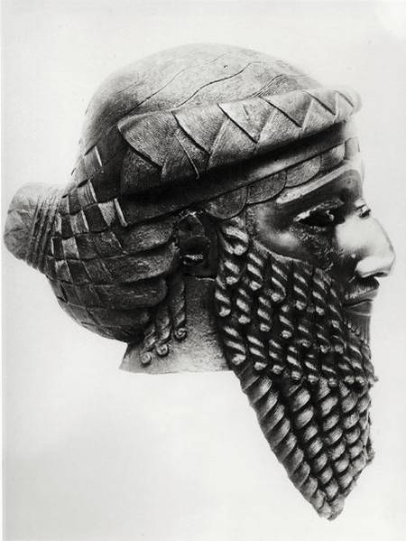Head of Sargon I (c.2334-2279 BC) 2400-2200 BC a Mesopotamian