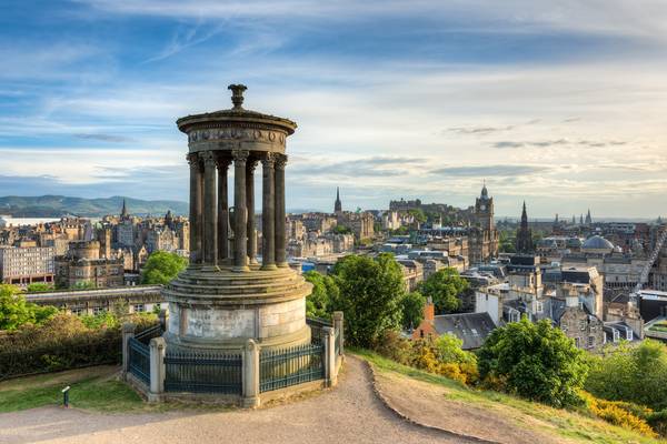 Edinburgh Blick vom Calton Hill a Michael Valjak