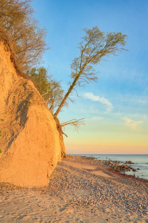 Steilküste an der Ostsee - Geinitzort bei Warnemünde a Michael Valjak