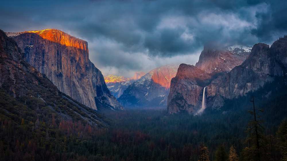 The Yin and Yang of Yosemite a Michael Zheng