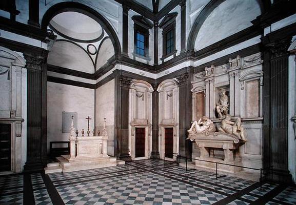 View of the interior showing the Tomb of Giuliano de' Medici (1492-1519) designed 1520-34 (photo) a Michelangelo Buonarroti