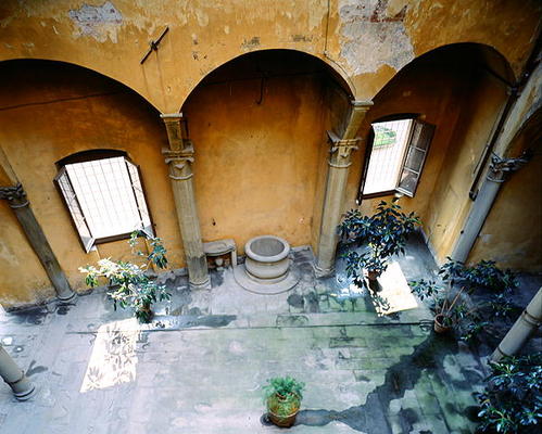 Interior Court, Villa Medicea di Careggi (photo) a Michelozzo  di Bartolommeo