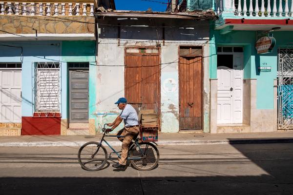 Bicycle in Trinidad, Cuba, Kuba a Miro May