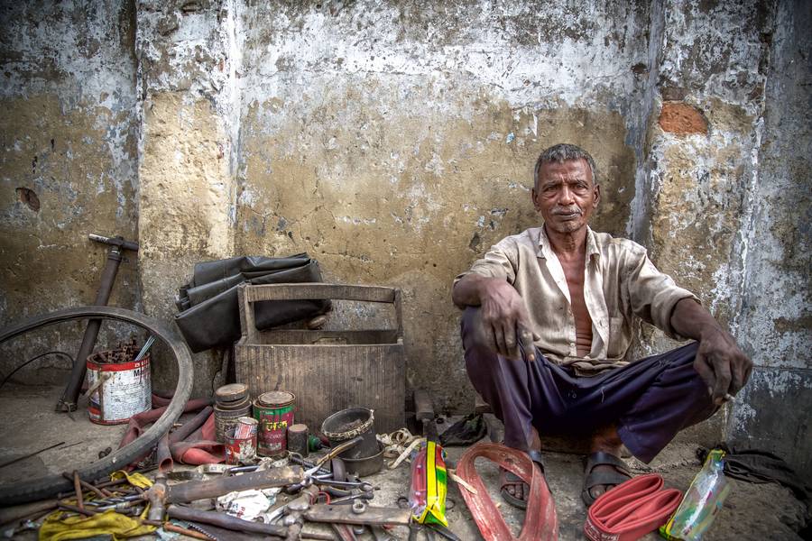 Fahrradwerkstatt in Bangladesch, Asien a Miro May