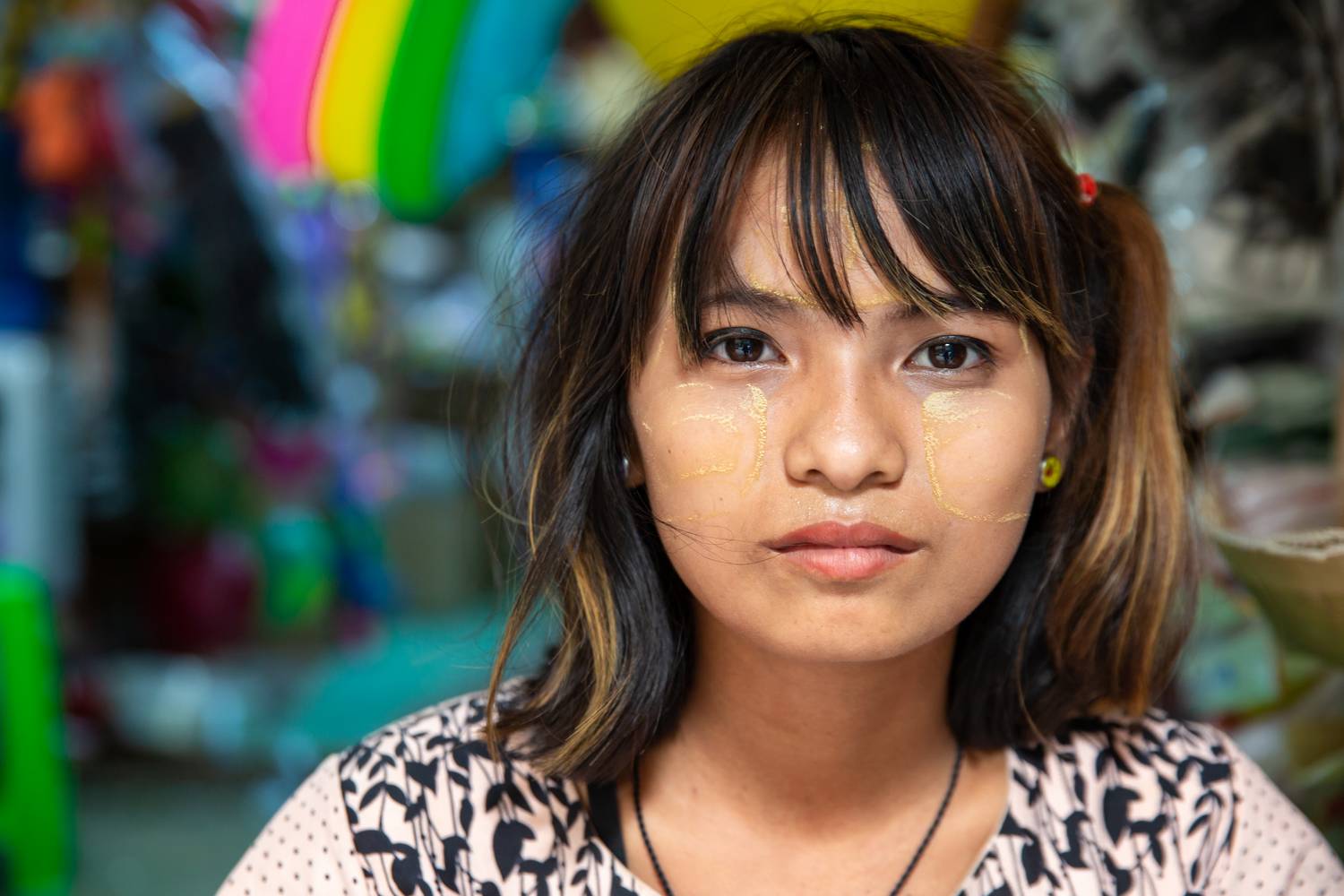 Portrait einer Frau in Yangon (Rangun) Myanmar (Burma) a Miro May
