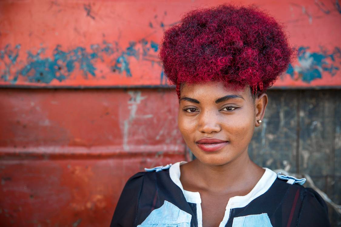 Redhead, Portrait Frau Rote Haare in Nairobi, Kenia, Kenya a Miro May