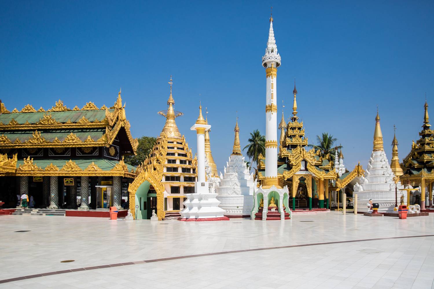 Shwedagon Pagode, Buddhismus in Yangon, Myanmar (Burma) a Miro May