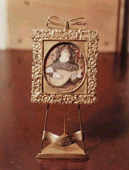Queen Elizabeth I playing the lute (miniature including brass stand) a Nicholas Hilliard
