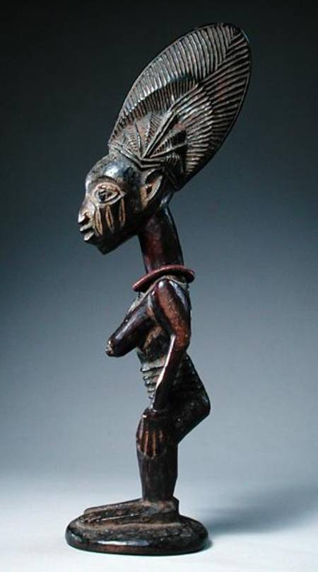 Standing Female Figure, Yoruba Culture a Nigerian