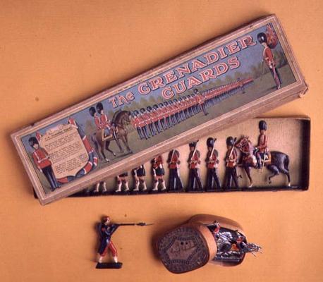 31:Box of tin soldiers by Brittain, 1890's a 