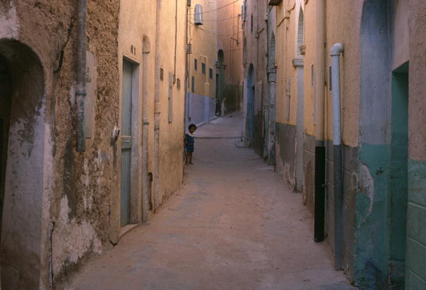A street in the medina (photo)  a 