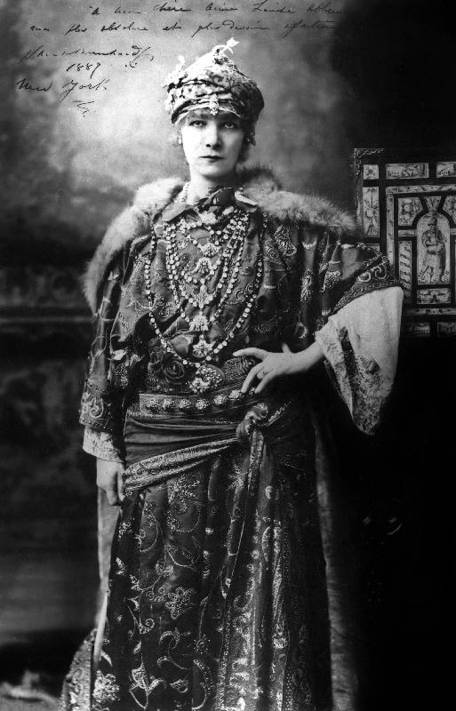 Actress Sarah Bernhardt in New York a 