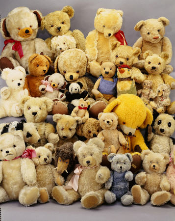 A Large Selection Of Teddy Bears a 