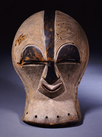 A Superb Songye Mask, Kifwebe, Whitened With Kaolin, Belgian Congo a 