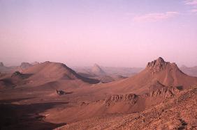 Ahaggar mountains (photo) 