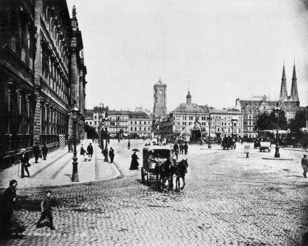 Berlin / Schlossplatz & Koenigstr. / 1900 a 