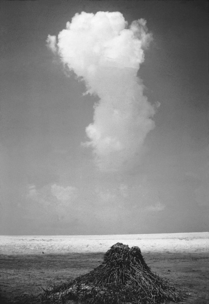 Cloud after atomic explosion (b/w photo)  a 