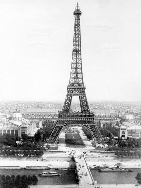 Fine della costruzione della Torre Eiffel, 1889 a 