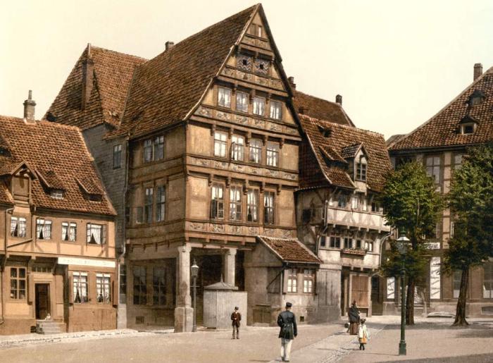 Hildesheim, Andreasplatz, Pfeilerhaus a 