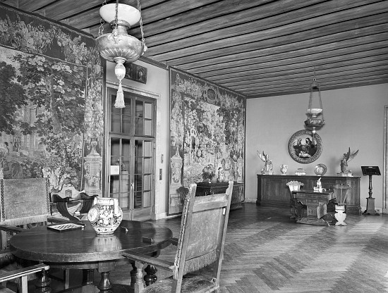 Interior of the Russell A. Alger Jr. House a 
