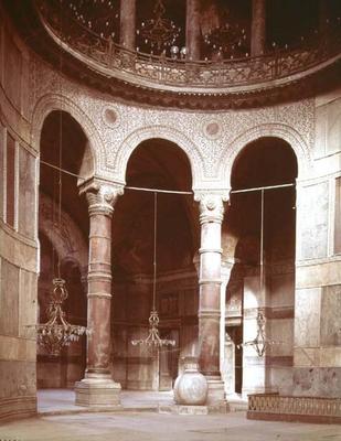 Interior of the basilica showing the Imperial Gallery, the first span of the left hand nave with the a 