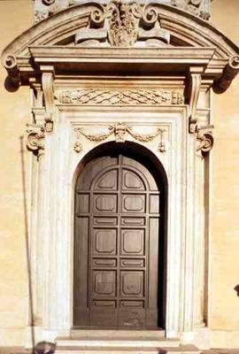 Portal to the Palazzo Senatorio, 1598 (photo) a 