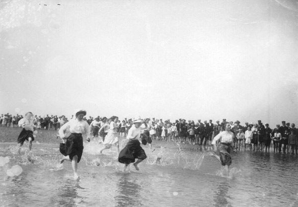 Travel / Sea bathing in Buesum 1911 a 