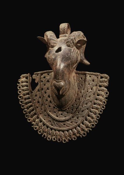 Ram mask / Benin / Bronze a 
