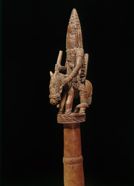 Stab mit Reiterfigur, Benin, Nigeria a 